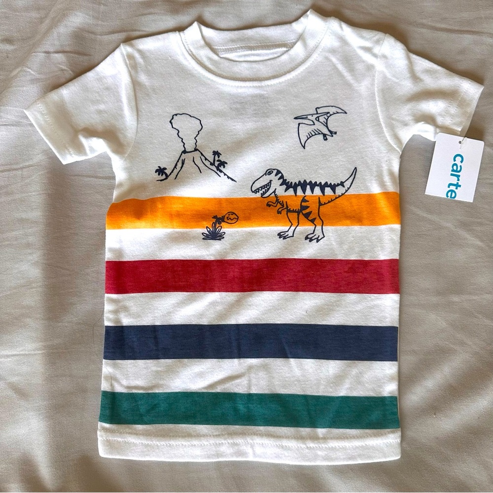 Carter’s Dinosaur T-shirt 🦖🦕